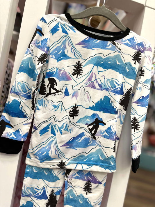 Snowboarding Bigfoot Winter Bamboo Long Sleeve Two Piece Pajama Set